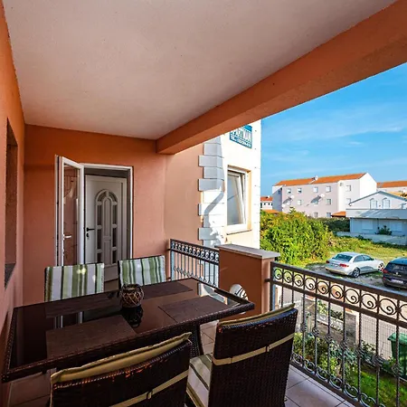 With A Parking Space Nin, Zadar - 5936 Apartamento