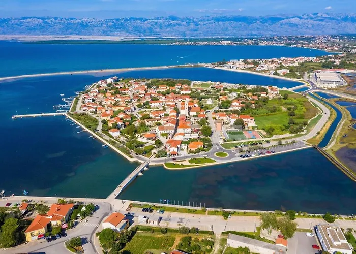 With Parking Space Nin, Zadar - 5936 Apartment Nin