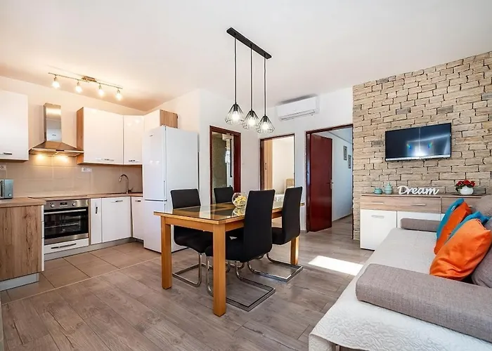 With Parking Space Nin, Zadar - 5936 Apartment *